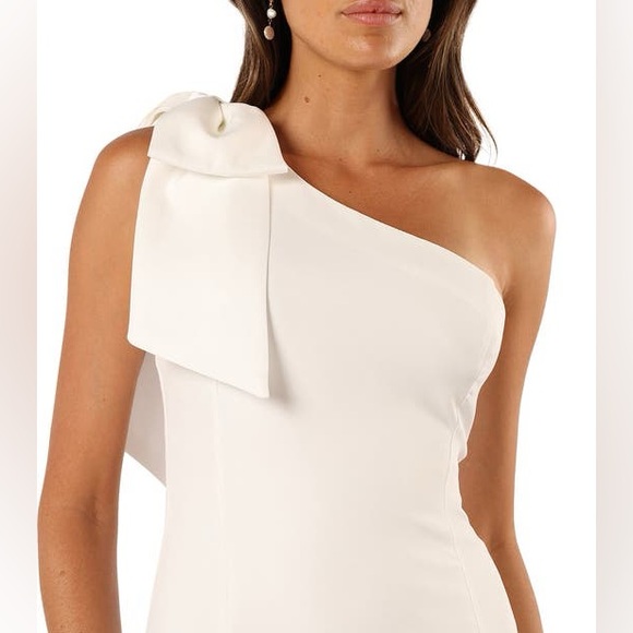 PETAL & PUP CHARMED ONE SHOULDER BOW DRESS ❤️NWT❤️IN STORES❤️ - Picture 2 of 5